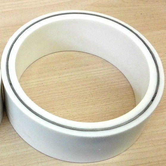 A linha de produção composta plástica aço da tubulação de PSP reforçou aço perfurado do polietileno rígido